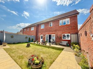 Photo 5- click for photo gallery